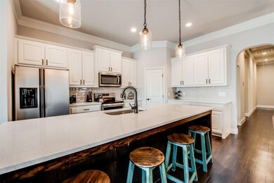 303 Jacinth Ln, Granbury, TX 76049 - photo 7