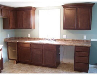 202 Easton Ave, Warwick, RI 02888 - photo 3