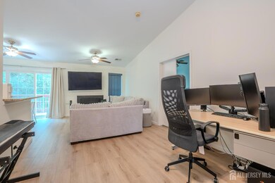 7123 Elm Ct, Monmouth Junction, NJ 08852 - photo 7