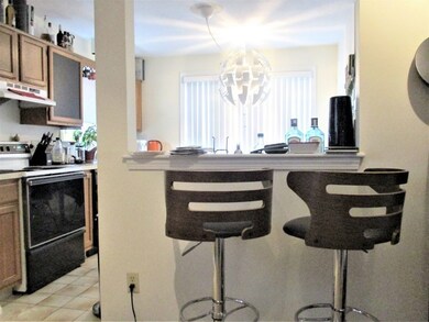 100 Trapelo Rd unit 1, Waltham, MA 02452 - photo 7