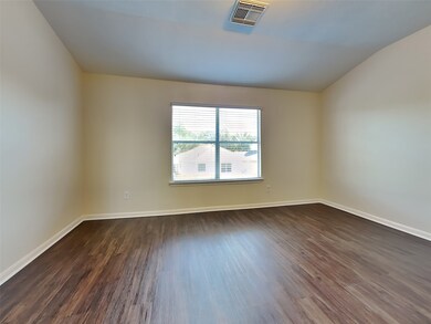 31726 Royal Woods Ct, Conroe, TX 77385 - photo 5