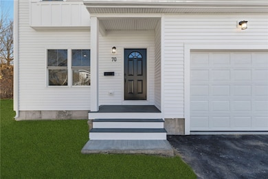 70 Seamans St, Woonsocket, RI 02895 - photo 6