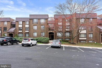 118 Roberts Ln unit 400, Alexandria, VA 22314 - photo 2