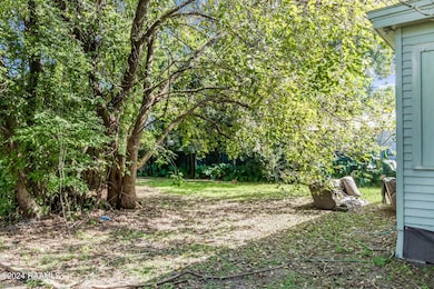 7-web-or-mls-1110 Louisiana Ave-4