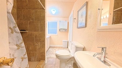 6158 Ridgeway Dr, Houston, TX 77033 - photo 6