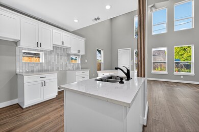 3826 Rosemont St, Houston, TX 77051 - photo 6