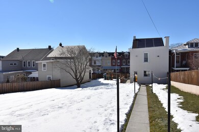 129 N 3rd St, Hamburg, PA 19526 - photo 5