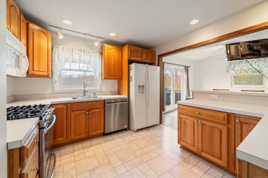 9 Birch Rd, Danbury, CT 06811 - photo 7