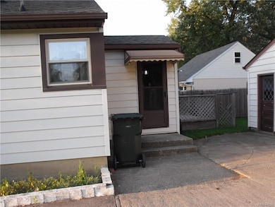 147 Hagen Ave, North Tonawanda, NY 14120 - photo 4