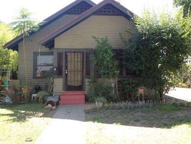 FRONT HOUSE