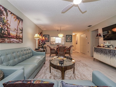 400 18th St unit 5, Vero Beach, FL 32960 - photo 3