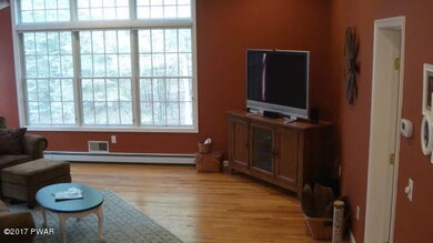 332 Raymondskill Rd, Milford, PA 18337 - photo 5