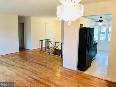 4106 Landgreen St, Rockville, MD 20853 - photo 5