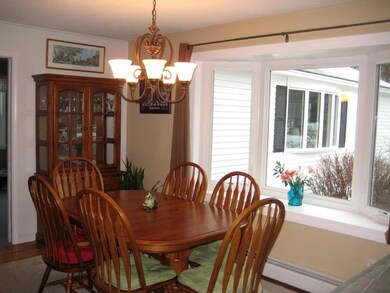 108 Meadowcrest Dr, Bedford, NH 03110 - photo 5