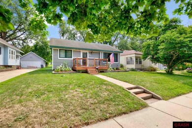 211 W 8th St unit Eight, Mankato, MN 56001 - photo 3