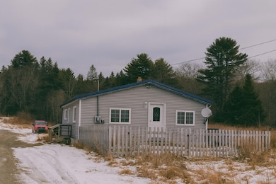 3 Mcneil Ln, Franklin, ME 04634 - photo 6
