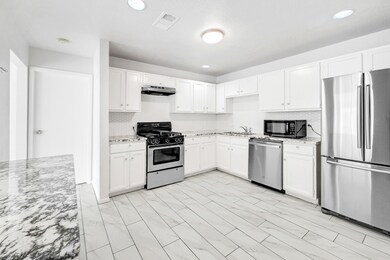 91 Wind Whisper Ct, Spring, TX 77380 - photo 4