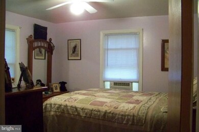 3112 Rices Ln, Windsor Mill, MD 21244 - photo 4