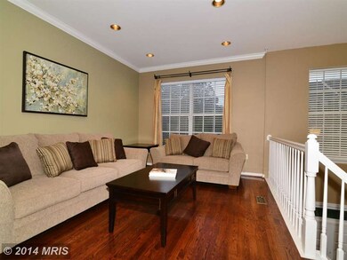 13285 Coppermill Dr, Herndon, VA 20171 - photo 2