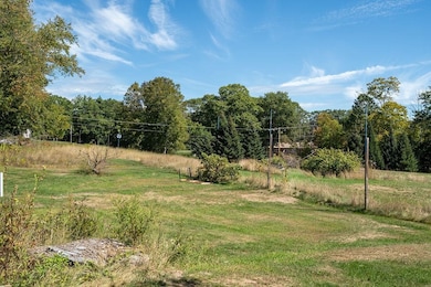 147 Middle Rd, Deerfield, NH 03037 - photo 6