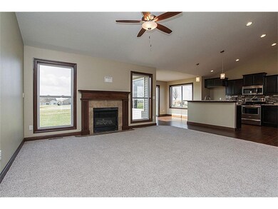 Living Room - gas fireplace, vaulted, golf course 
