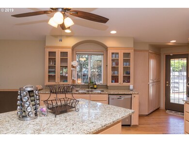 3251 Twin Elms Dr, Eugene, OR 97408 - photo 6