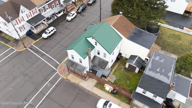 316 E Carroll St, Saint Clair, PA 17970 - photo 6