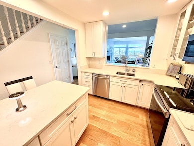 2604 Morrow Place unit A6, Cincinnati, OH 45204 - photo 4