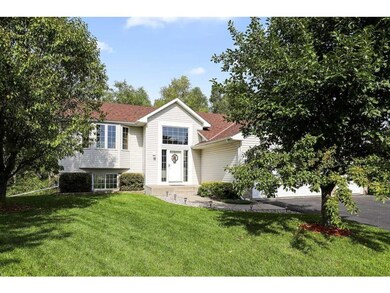 Web-Friendly-1121-Apple-Circle-Mayer-MN-6