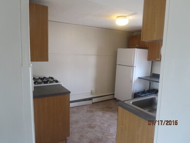 2 Vine St unit 2, Northfield, NH 03276 - photo 3