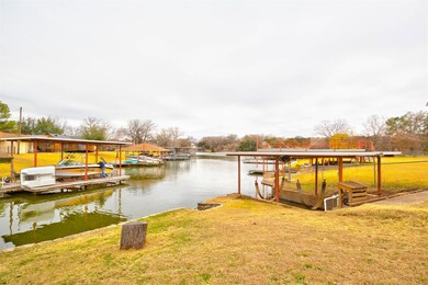 2906 Galaxy St, Granbury, TX 76049 - photo 2