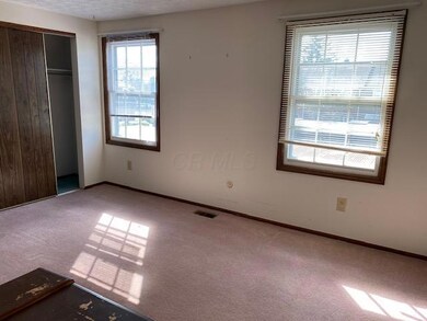 419 Pamlico St unit 3, Columbus, OH 43228 - photo 6