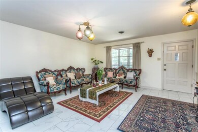 605 Melody Ln, Gainesville, TX 76240 - photo 4