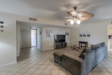 6628 Esther Ave NE, Albuquerque, NM 87109 - photo 3