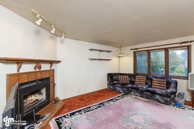 Living Room MS_93787-SMALL