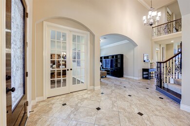 Look at this grand entry