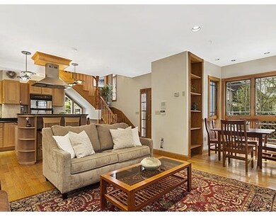 45 Market St unit 3, Cambridge, MA 02139 - photo 4