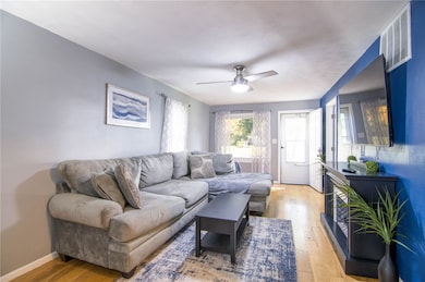 1530 W Cushing St, Decatur, IL 62526 - photo 3