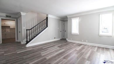 500 Woodland Dr, Florence, SC 29501 - photo 4