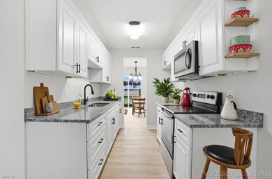 1115 Netherland Ct, Virginia Beach, VA 23453 - photo 6