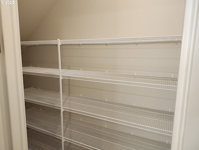 2941 Olympic St unit 28, Woodburn, OR 97071 - photo 7