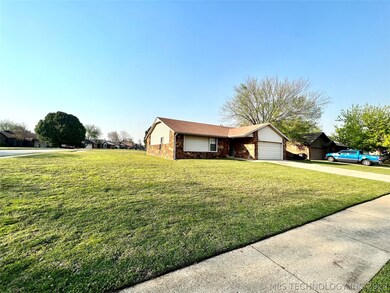2973 W 112th Place S, Jenks, OK 74037 - photo 2