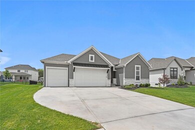 9272 Barth Rd, Lenexa, KS 66227 - photo 3