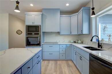 2419 116th St, Lake Hallie, WI 54729 - photo 6