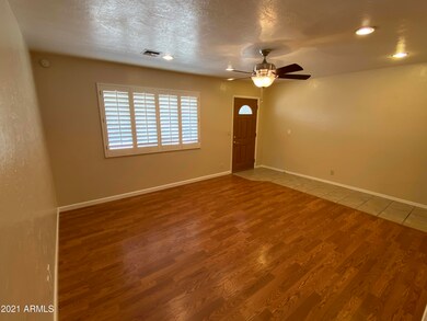 1013 E Seldon Ln, Phoenix, AZ 85020 - photo 5