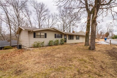 4 Enfield Dr, Bella Vista, AR 72715 - photo 3