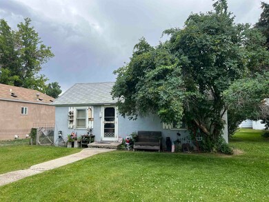 1414 Salsbury Ave, Cody, WY 82414 - photo 4