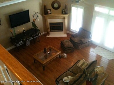 Livingroom2