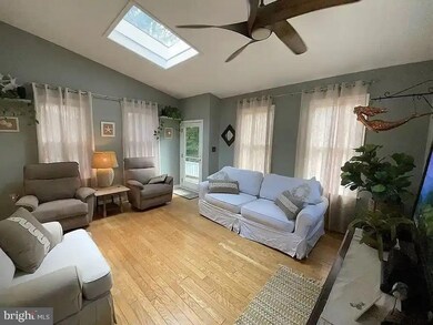 23514 Kingston Ln, California, MD 20619 - photo 4