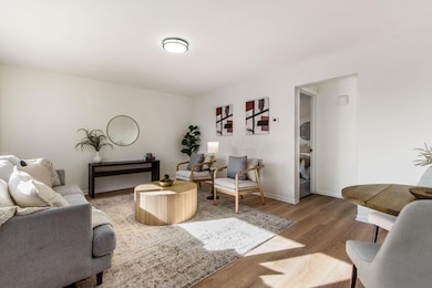 005_8e383c74_M 202 Calahan000